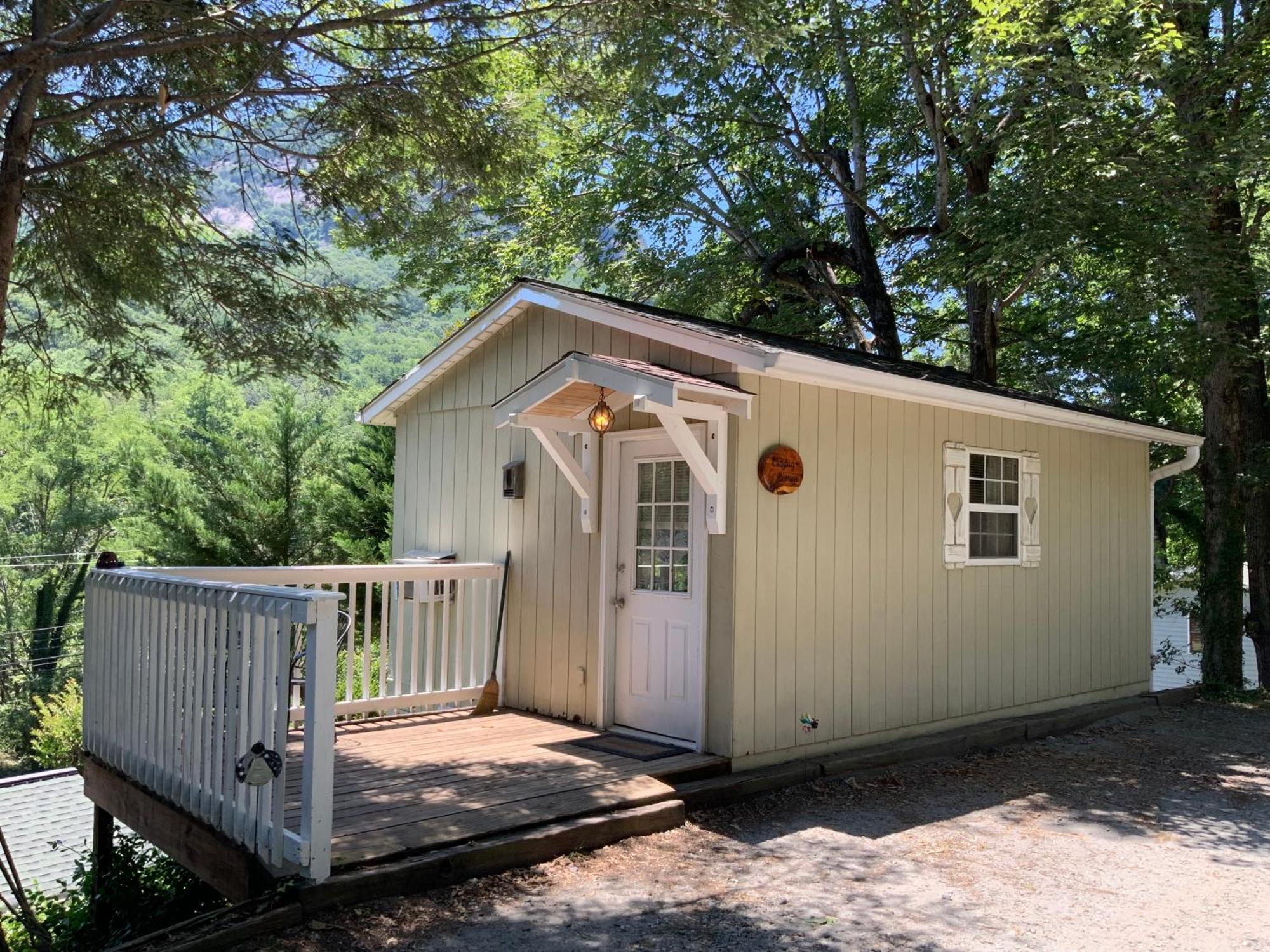 The Chimney Rock Inn & Cottages 외부 사진