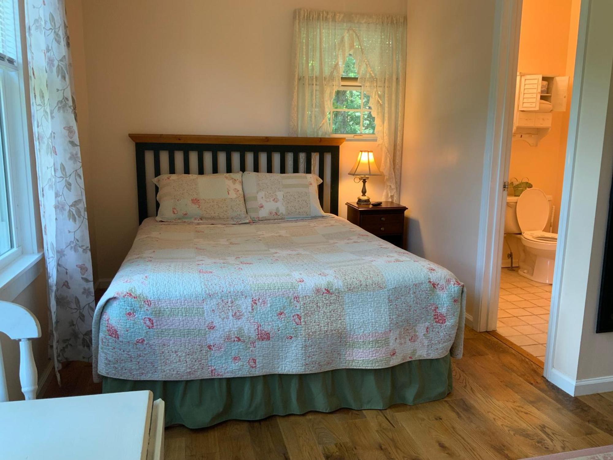 The Chimney Rock Inn & Cottages 외부 사진