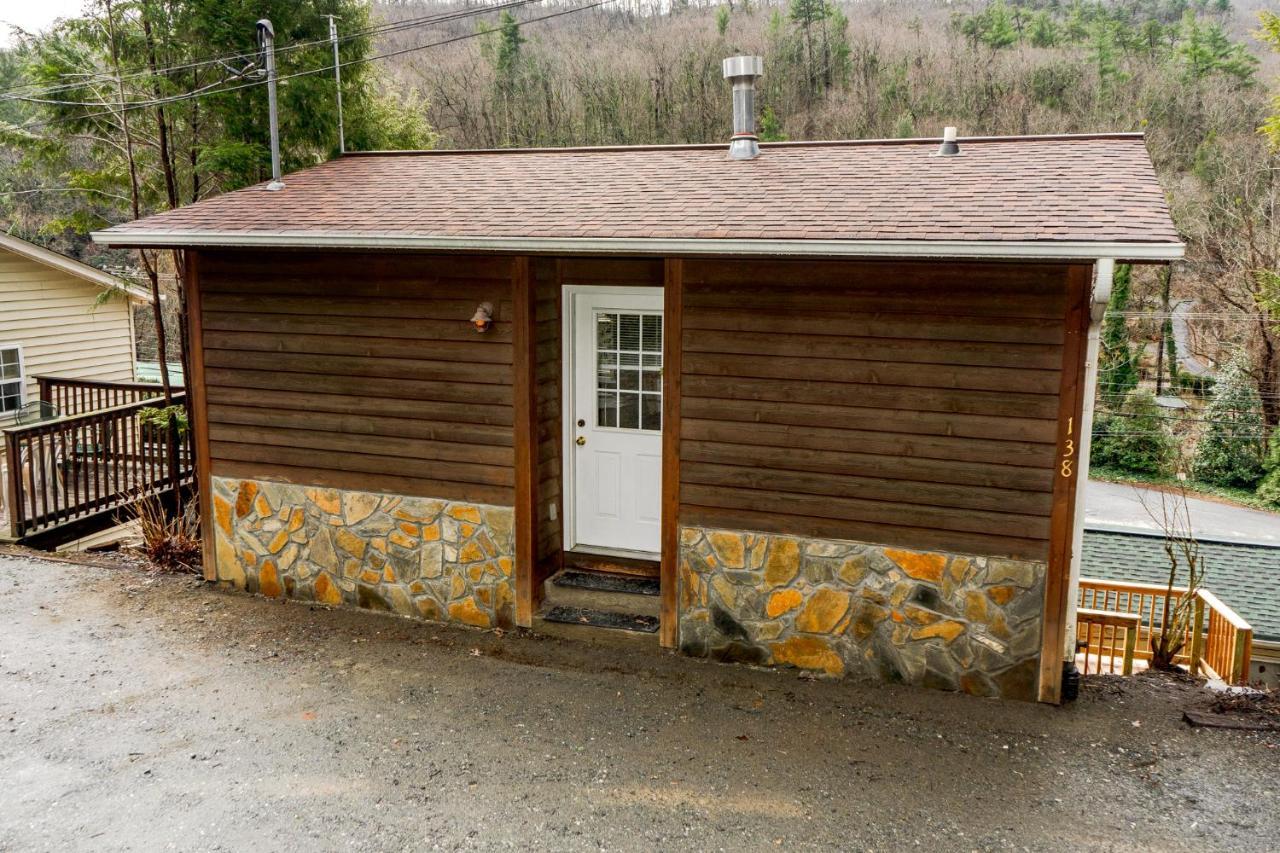 The Chimney Rock Inn & Cottages 외부 사진