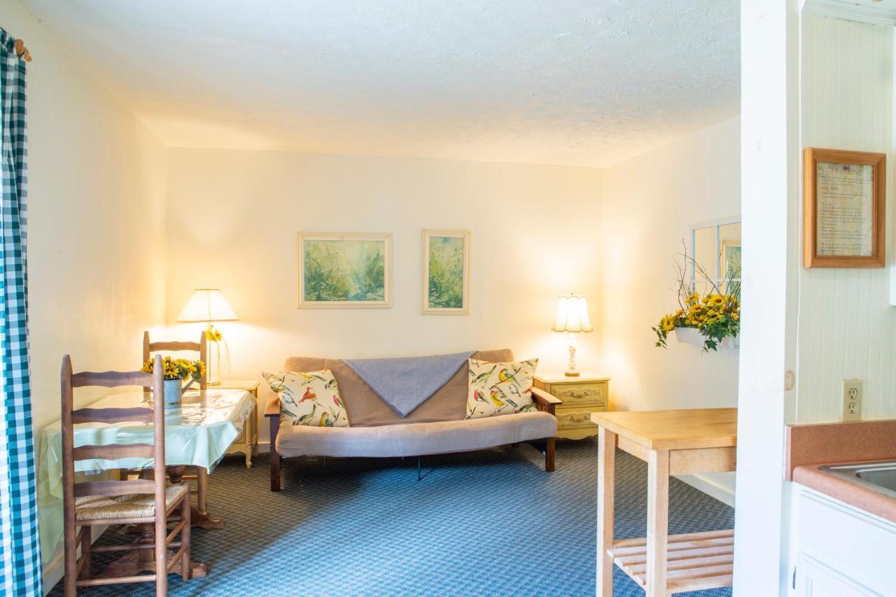 The Chimney Rock Inn & Cottages 외부 사진