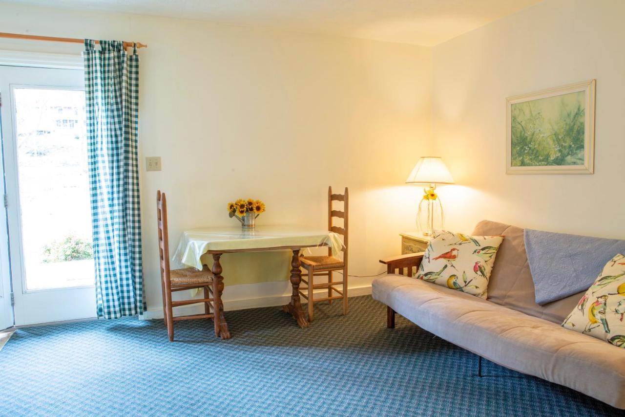 The Chimney Rock Inn & Cottages 외부 사진